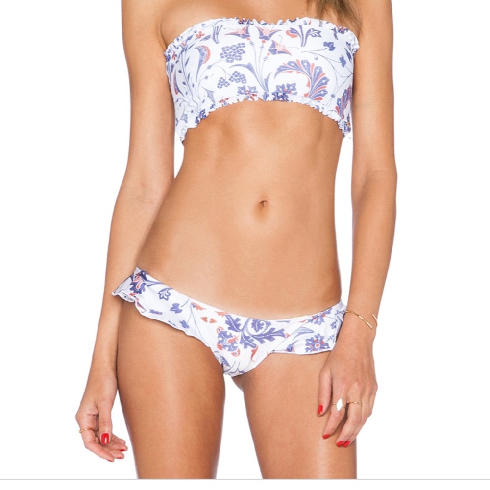 NWT: Wildfox bikini bottom